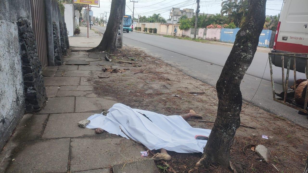 DOIS ACIDENTES FORAM REGISTRADOS EM ILHÉUS NESTE DOMINGO (06). UMA PESSOA MORREU