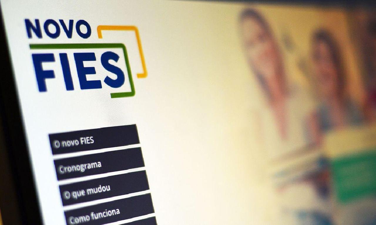 TERMINA HOJE PRAZO PARA PRÉ-SELECIONADOS NO FIES COMPLEMENTAREM DADOS