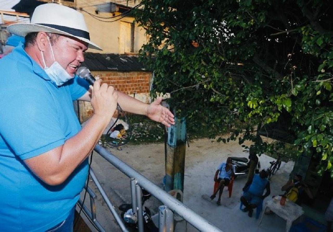 TRE PROÍBE CANDIDATO A PREFEITO DE ILHÉUS DE USAR MINI TRIO