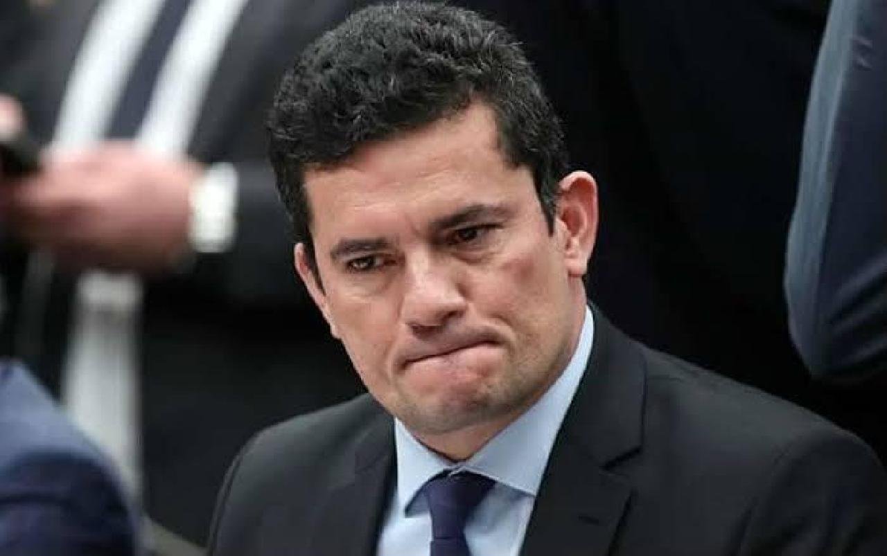 MORO DEVOLVE À FUNAI PROCESSOS DE DEMARCAÇÃO DE TERRAS TUPINAMBÁS 