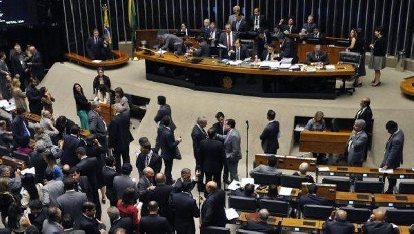 CÂMARA DEVE VOTAR HOJE AUMENTO EM REPASSES DO GOVERNO FEDERAL AOS MUNICÍPIOS