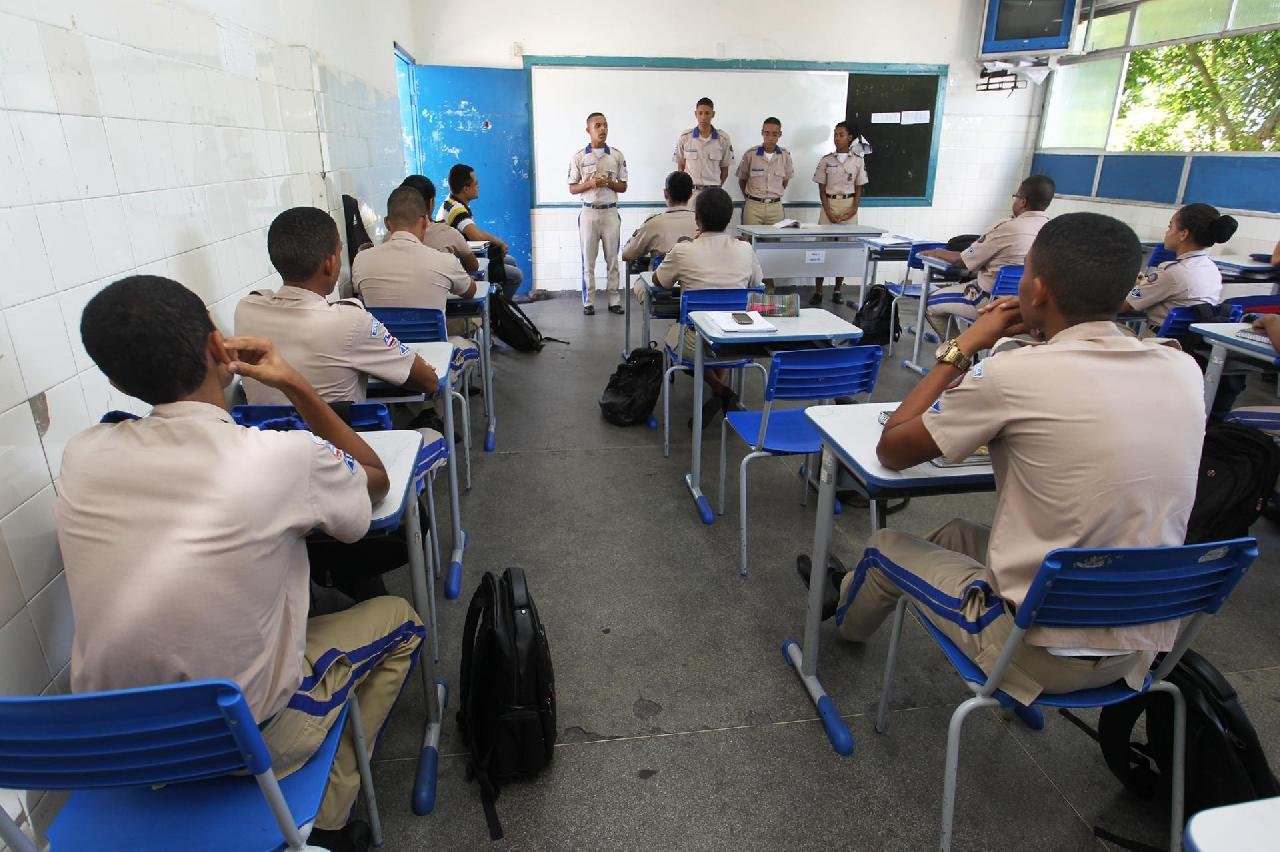 POLÍCIA MILITAR ABRE INSCRIÇÕES PARA COLÉGIOS E CRECHE