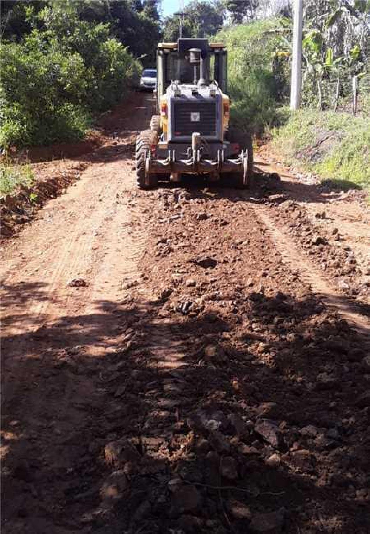 ESTRADAS DO RIO DO ENGENHO, VILA CACHOEIRA E JAPU ESTÃO SENDO RECUPERADAS