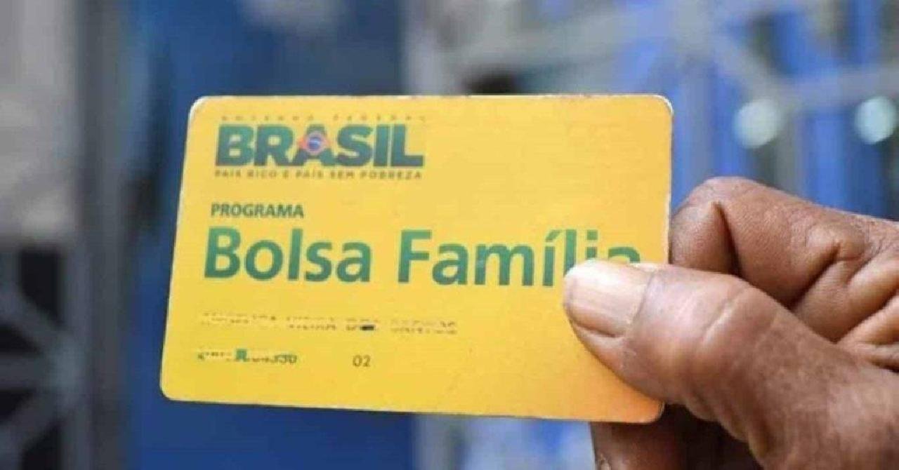 PAGAMENTO DO 13° SALÁRIO DO BOLSA FAMÍLIA COMEÇA NESTA TERÇA-FEIRA