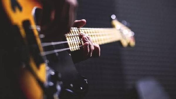 MARÃO ADMITE QUE FALTOU PLANEJAMENTO NA CULTURA E GARANTE PAGAMENTO DE MÚSICOS PARA PRÓXIMA SEMANA