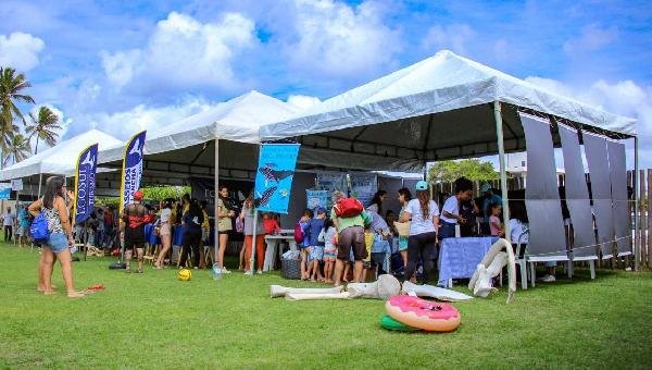 MAIS DE 200 PESSOAS PARTICIPARAM DA III EDIÇÃO DO EVENTO ABERTURA DA TEMPORADA DAS BALEIAS EM ILHÉUS