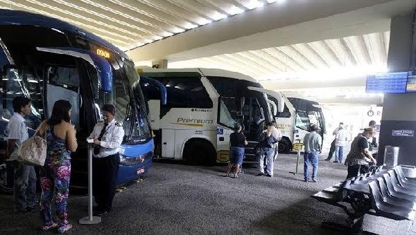 PRORROGADA SUSPENSÃO DE TRANSPORTE INTERMUNICIPAL ATÉ 15 DE ABRIL