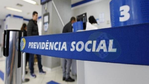 INSS: DOIS MILHÕES DE APOSENTADOS E PENSIONISTAS PODEM TER O PAGAMENTO BLOQUEADO A PARTIR DESSA SEGUNDA