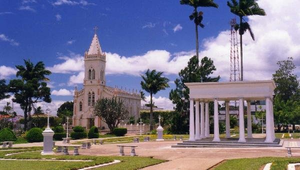 AMARGOSA, NA BAHIA, FECHA ACORDO COM O INSTITUTO BUTANTAN PARA GARANTIR VACINAS CONTRA A COVID-19