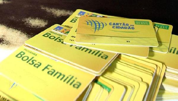 GOVERNO COBRA DEVOLUÇÃO DE R$ 5,8 MI BOLSA FAMÍLIA PAGOS INDEVIDAMENTE