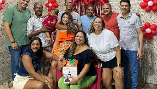 BEBETO GALVÃO PARTICIPA DE FESTA PARA AS MÃES DO MALHADO E NOSSA SENHORA DA VITÓRIA