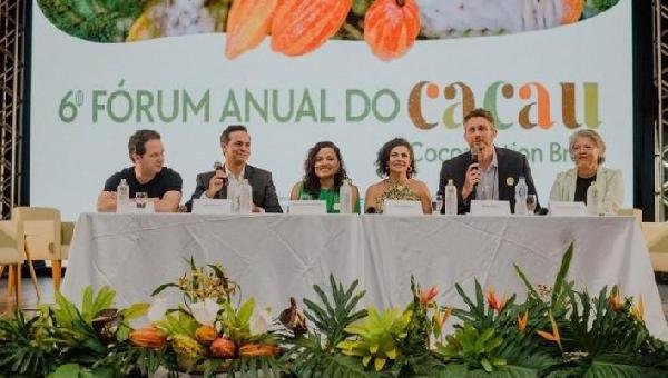 ENCONTRO EM ILHÉUS DEBATE OPORTUNIDADES PARA A CACAUICULTURA BRASILEIRA 