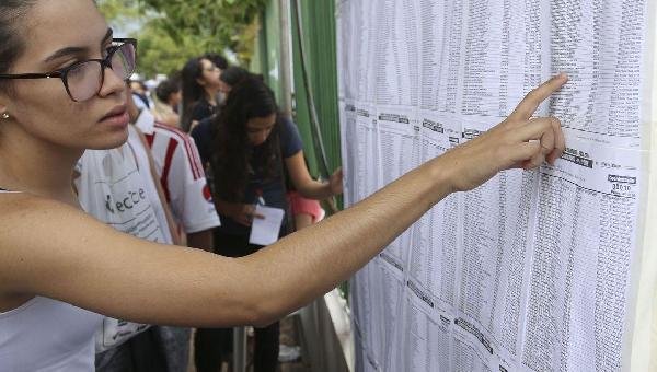 ESTUDANTES TÊM ATÉ HOJE PARA SE INSCREVER NO ENEM