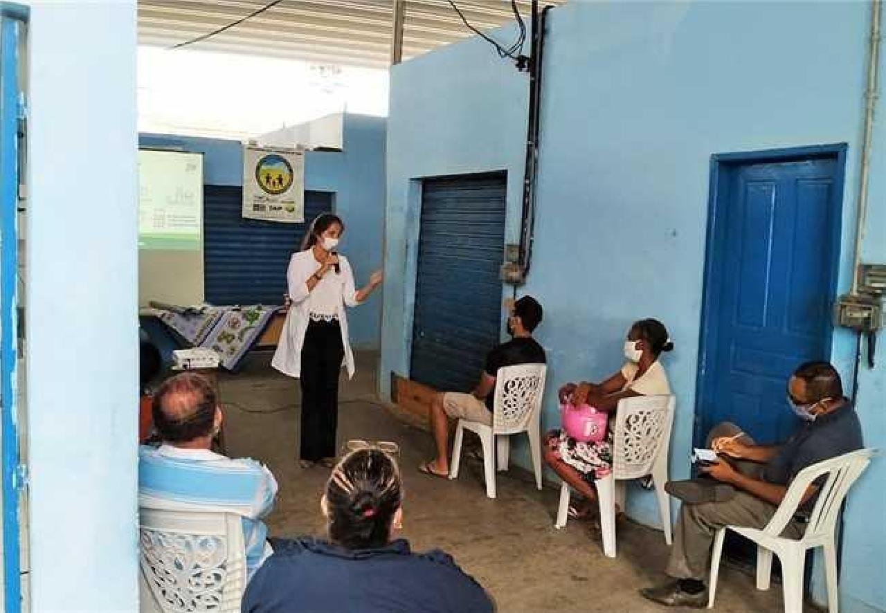 FEIRANTES DE ILHÉUS SÃO CAPACITADOS PARA PROMOVER FEIRAS LIVRES COM SEGURANÇA