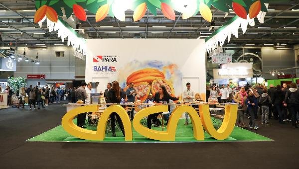 PRODUTORES DO BRASIL PARTICIPAM DO 25º SALÃO DO CHOCOLATE DE PARIS