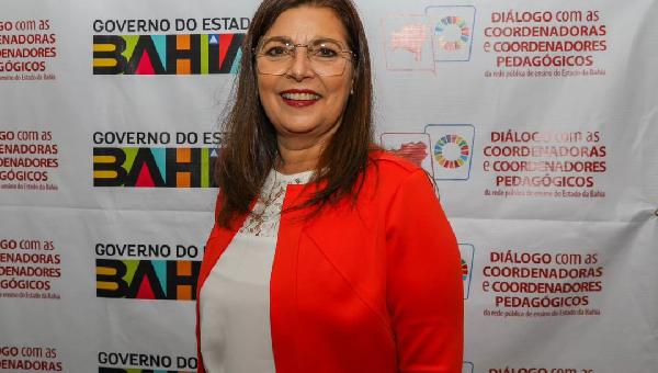 ADÉLIA PINHEIRO ACENA AO PT E REVELA DIÁLOGOS PARA DEIXAR GOVERNO E DISPUTAR PREFEITURA DE ILHÉUS