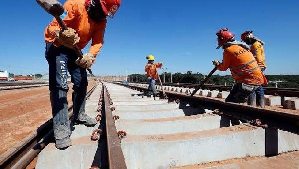 FERROVIA OESTE-LESTE FIOL SERÁ CONCLUÍDA POR EMPRESA CONTRATADA PELA BAMIN