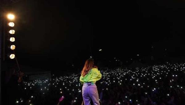 ‘GRATIDÃO GOSPEL MUSIC’: SHOW DE ALINE BARROS ENCERRA FESTEJOS EM COMEMORAÇÃO AOS 488 ANOS DE ILHÉUS 