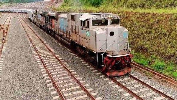 LEILÃO: FERROVIA DE INTEGRAÇÃO OESTE-LESTE FOI CONCEDIDA POR QUASE R$ 33 MILHÕES COM INVESTIMENTO PREVISTO DE R$ 3 BILHÕES 