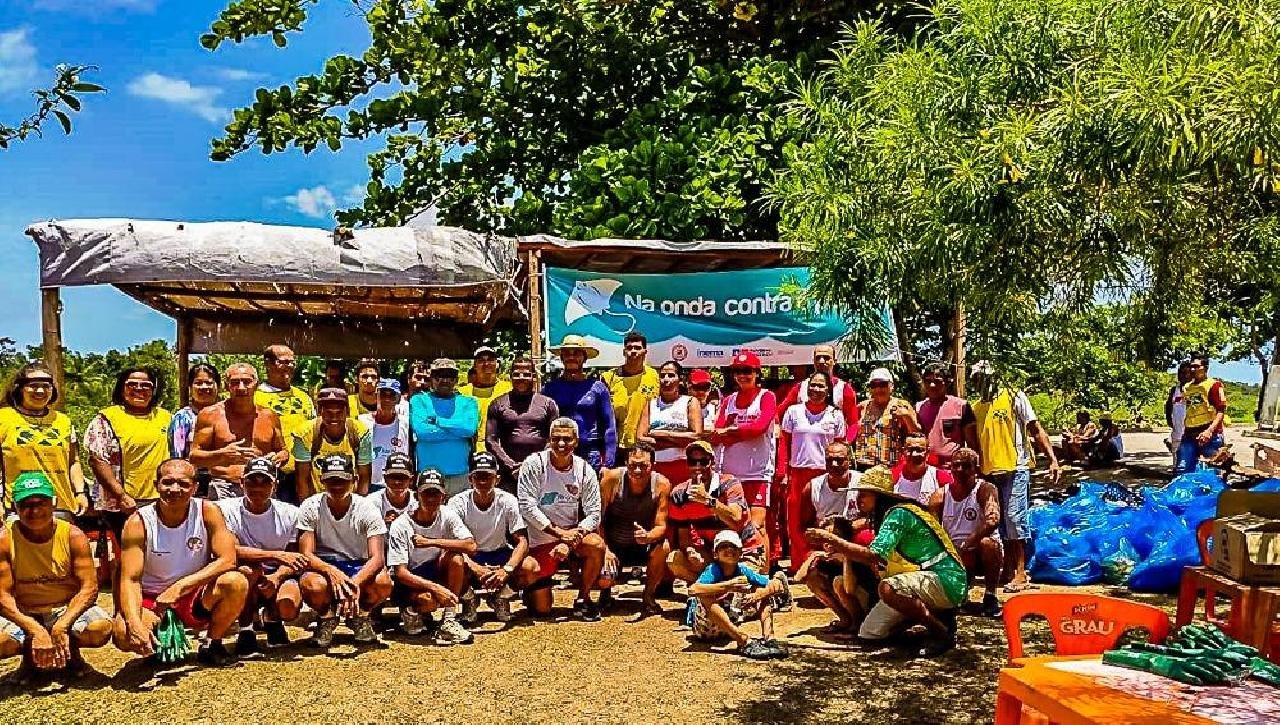 CAMPANHA ‘NA ONDA CONTRA O PLÁSTICO’ FOI REALIZADA EM SAMBAITUBA