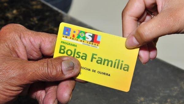 MAIS DE 1,7 MILHÃO DE FAMÍLIAS BAIANAS JÁ PODEM SACAR O BOLSA FAMÍLA