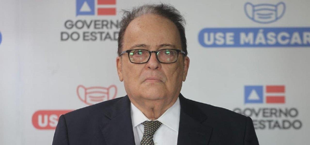 RUI ANUNCIA EX-JUIZ FEDERAL RICARDO MANDARINO PARA A SSP