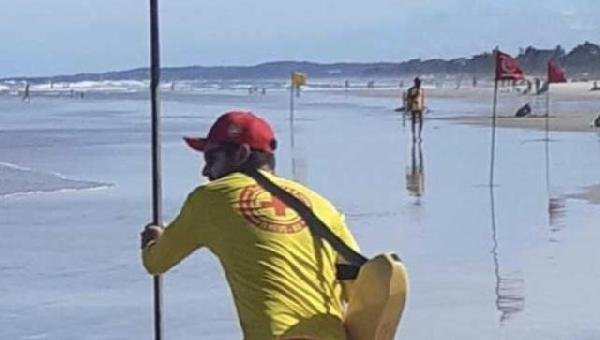 FERIADÃO DE PÁSCOA: SALVA-VIDAS REFORÇAM SEGURANÇA NAS PRAIAS; CONFIRA OS PONTOS