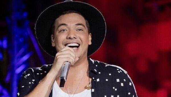 COM DORES NA COLUNA, WESLEY SAFADÃO CANCELA SHOWS NO INTERIOR DA BAHIA