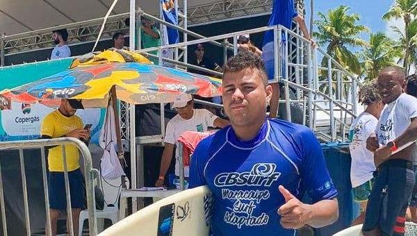 ATLETA ILHEENSE DO SURF ADAPTADOS CONQUISTA 3° LUGAR NO CAMPEONATO BRASILEIRO PERNAMBUCANO