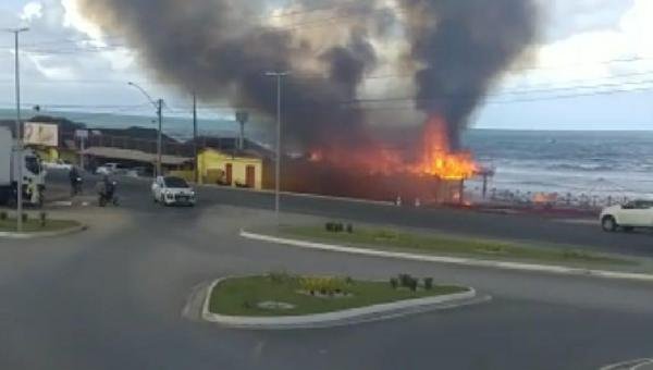 ILHÉUS: INCÊNDIO ATINGE A CABANA GABRIELA