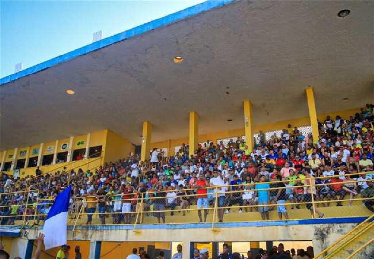 ESTÁDIO MÁRIO PESSOA JÁ ESTÁ PRONTO PARA SEDIAR PARTIDAS DO BAIANÃO E DA COPA DO BRASIL