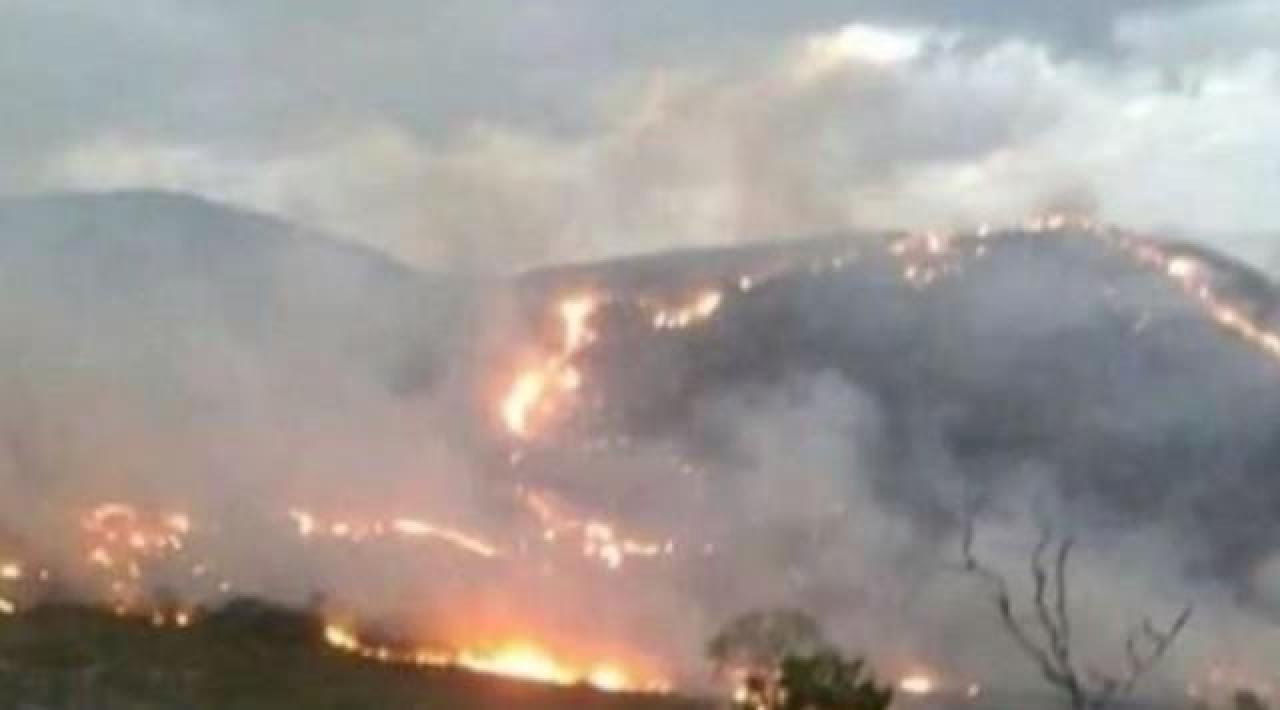 INCÊNDIO DE GRANDES PROPORÇÕES ATINGE RIO DE CONTAS