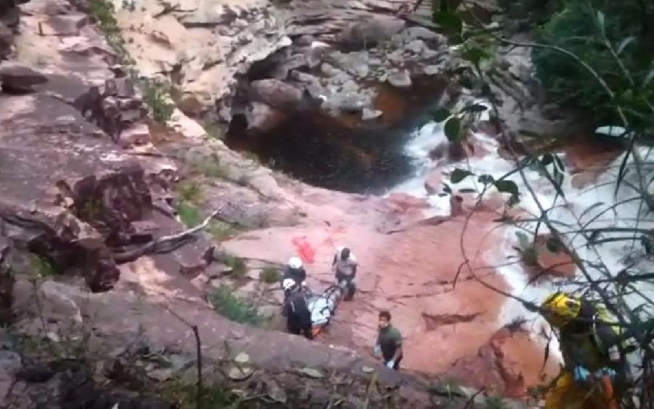 CASAL DE TURISTAS FRANCESES DESAPARECE EM TRILHA NA CHAPADA DIAMANTINA E UM DELES É ACHADO MORTO