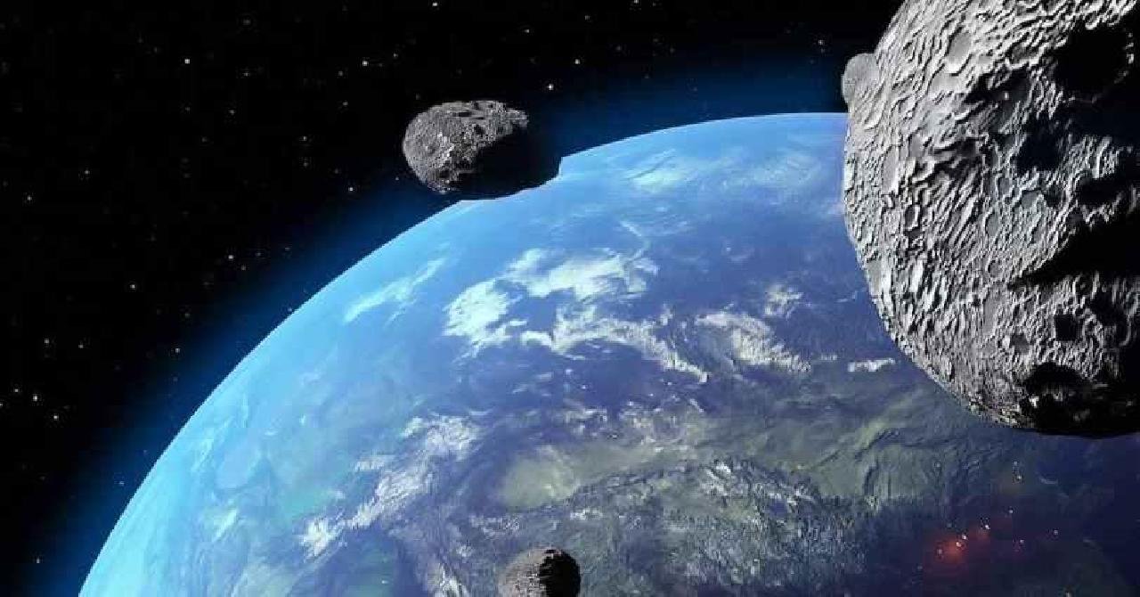 ASTEROIDE DE 55 MILHÕES DE TONELADAS ESTÁ NA DIREÇÃO DA TERRA, DIZ NASA