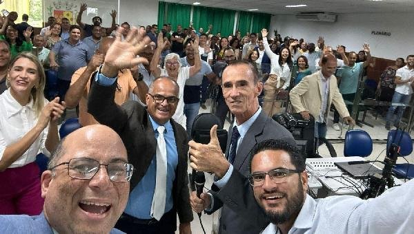 SEMINÁRIO EM ILHÉUS ABORDA COMUNICAÇÃO, ORÇAMENTO E O PAPEL DO VEREADOR