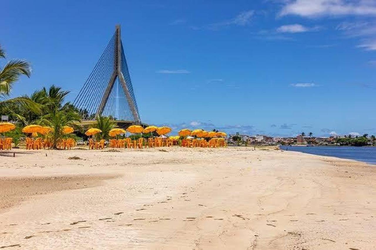 INEMA INFORMA QUE SETE PRAIAS EM ILHÉUS ESTÃO IMPRÓPRIAS PARA O BANHO