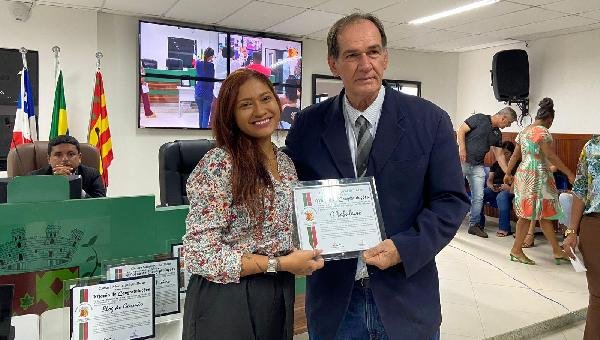 ‘O TABULEIRO’ RECEBE HOMENAGEM DA CÂMARA DE VEREADORES DE ILHÉUS 