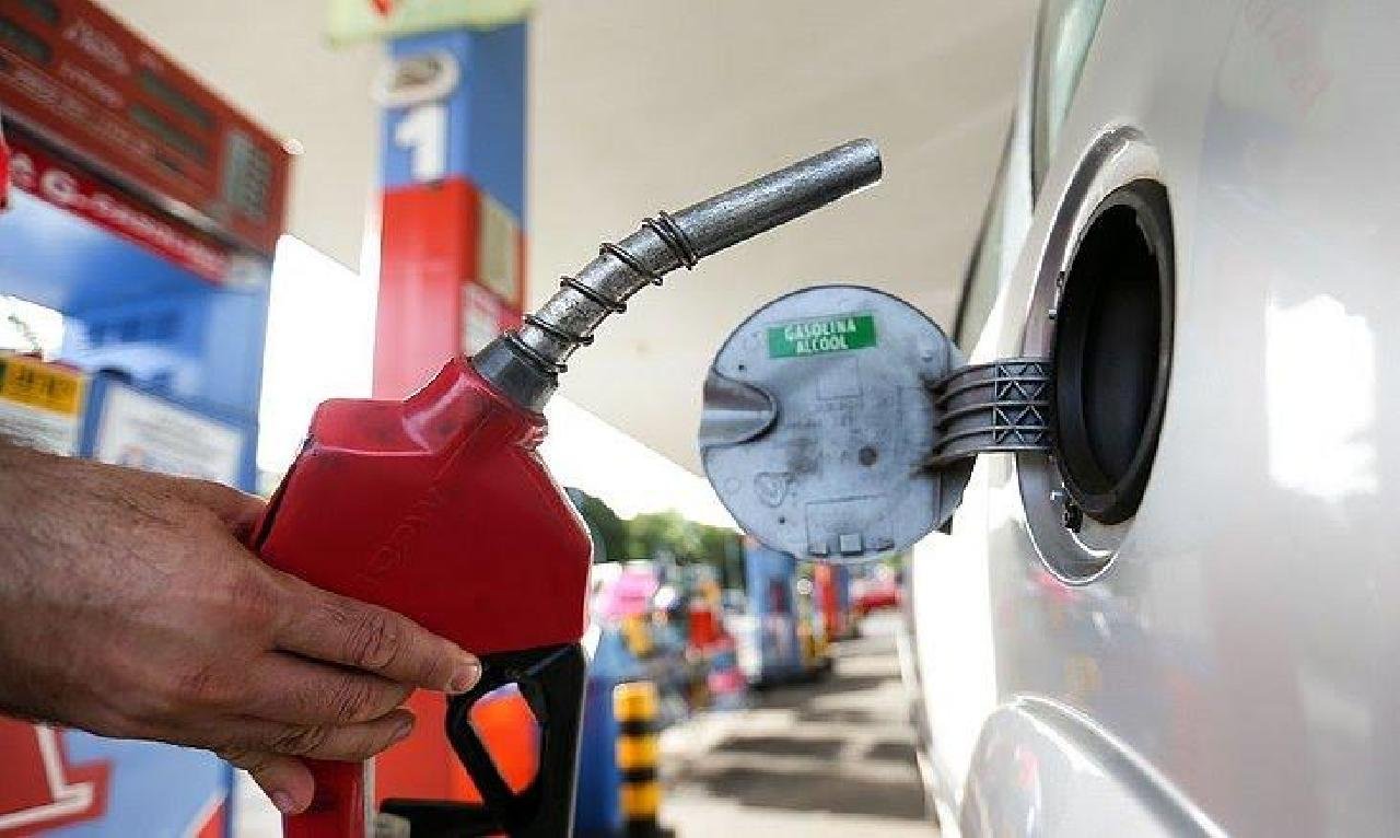 BAHIA ANUNCIA REDUÇÃO DO ICMS DA GASOLINA 