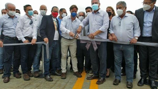 EM ILHÉUS, RUI PARTICIPA DA INAUGURAÇÃO DE PONTE DO COMPLEXO PORTO SUL