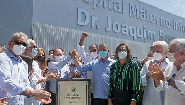 RUI INAUGURA HOSPITAL MATERNO INFANTIL E AUTORIZA INÍCIO DA OBRA DE LIGAÇÃO ENTRE ILHÉUS E ITABUNA 