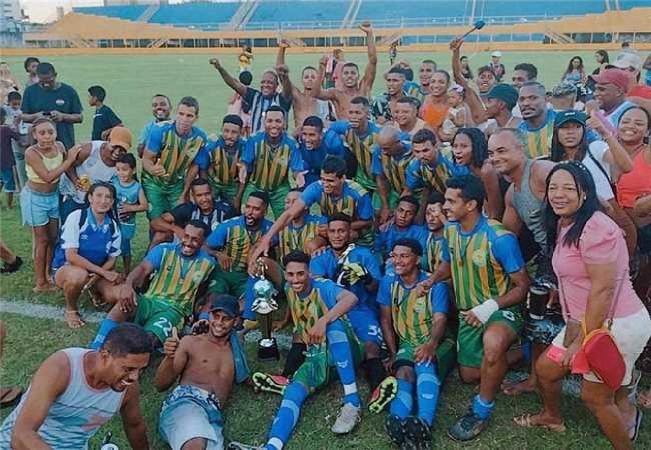 COM VITÓRIA DO TIME DE JUERANA, FINAL DO CAMPEONATO AMADOR DE ILHÉUS AGITA PÚBLICO NO MÁRIO PESSOA