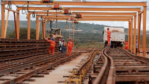 OPORTUNIDADE DE EMPREGO; OBRAS DA FERROVIA OESTE-LESTE OFERECEM MAIS 20 VAGAS