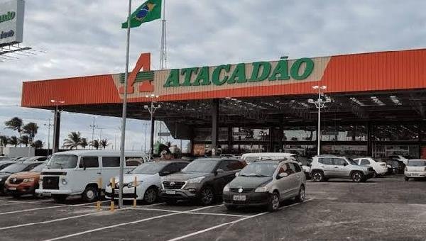 CLIENTE DENUNCIA QUE  ATACADÃO DE ILHÉUS TÊM UM PREÇO NA PRATELEIRA E OUTRO NO CAIXA 