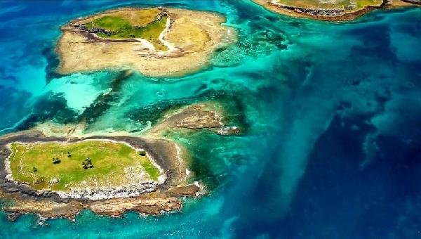 ARQUIPÉLAGO DE ABROLHOS CONTINUA SENDO MONITORADO  PELO GOVERNO