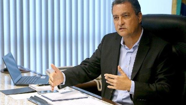 RUI ANUNCIA QUE PM VAI PARA AS RUAS DE ILHÉUS AGIR CONTRA DESOBEDIENTES