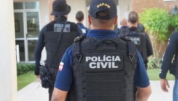 RUI ANUNCIA CONVOCAÇÃO DE APROVADOS EM CONCURSO DA POLÍCIA CIVIL